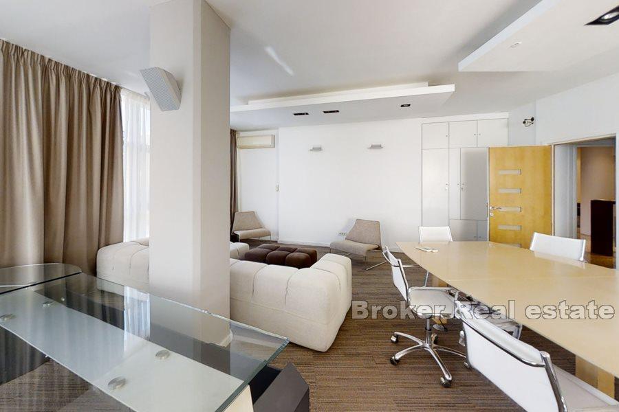 Office space in a business building, for rent