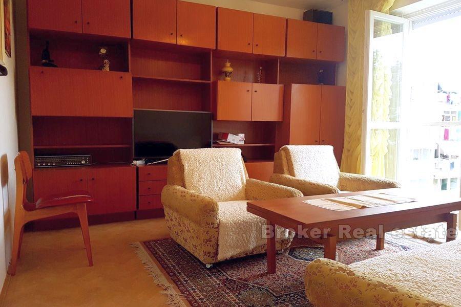 Bol, Wohnung mit zwei Schlafzimmern, zu verkaufen