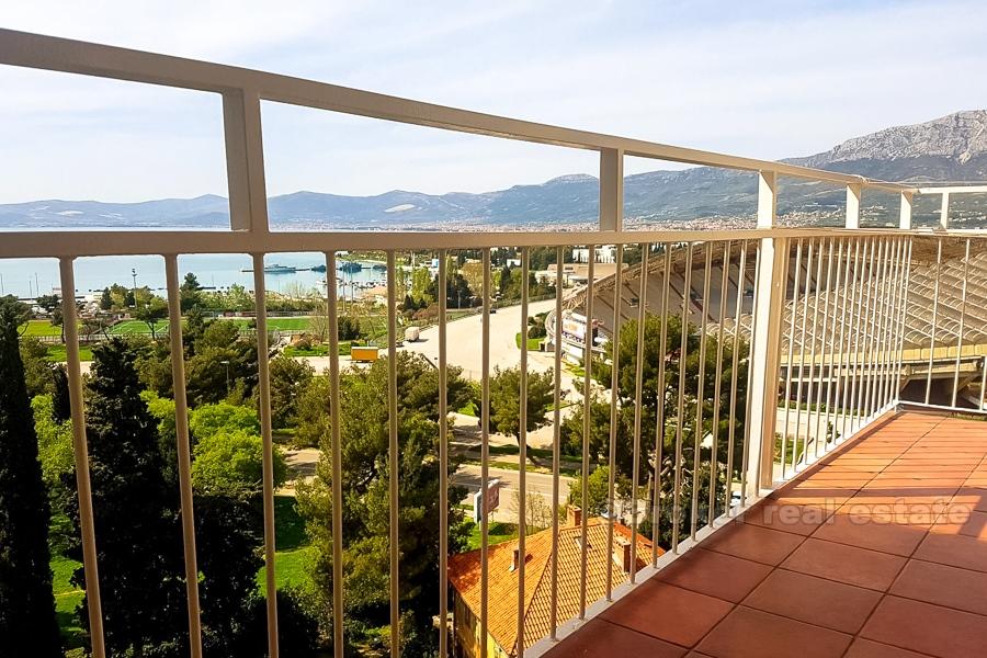 Three bedroom comfortable apartment, sale