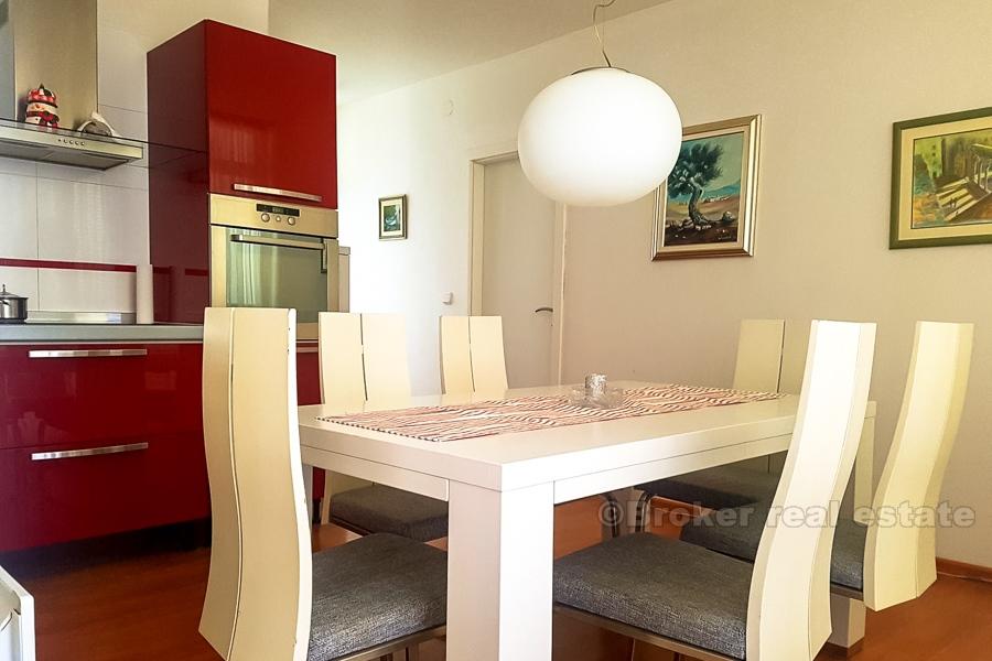 Three bedroom comfortable apartment, sale