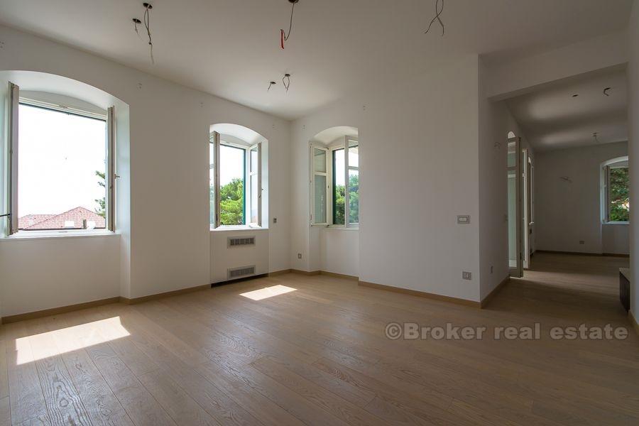 Przestronny, luksusowy apartament z dwiema sypialniami