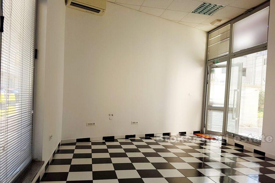 Dragovode, komerční prostor