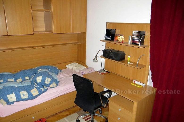 Apartament z dwiema piętro, na sprzedaż