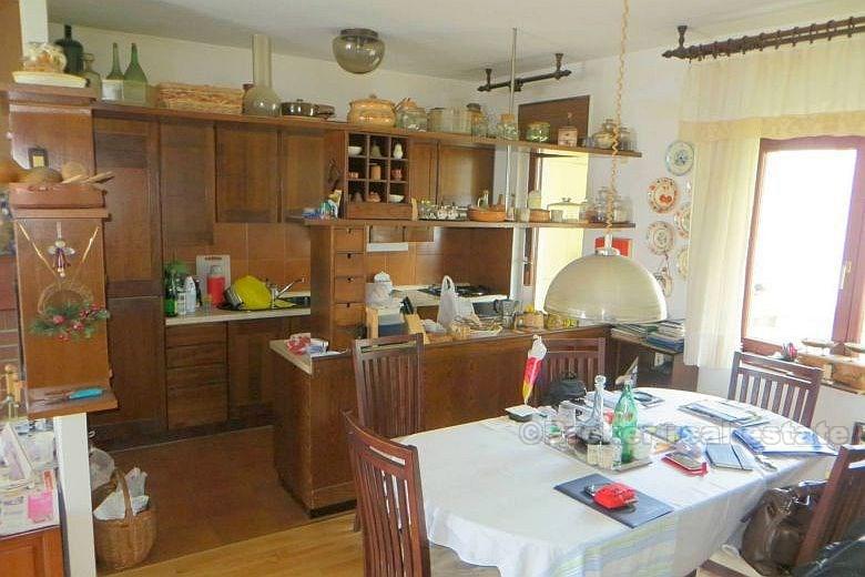 Appartement de trois chambres
