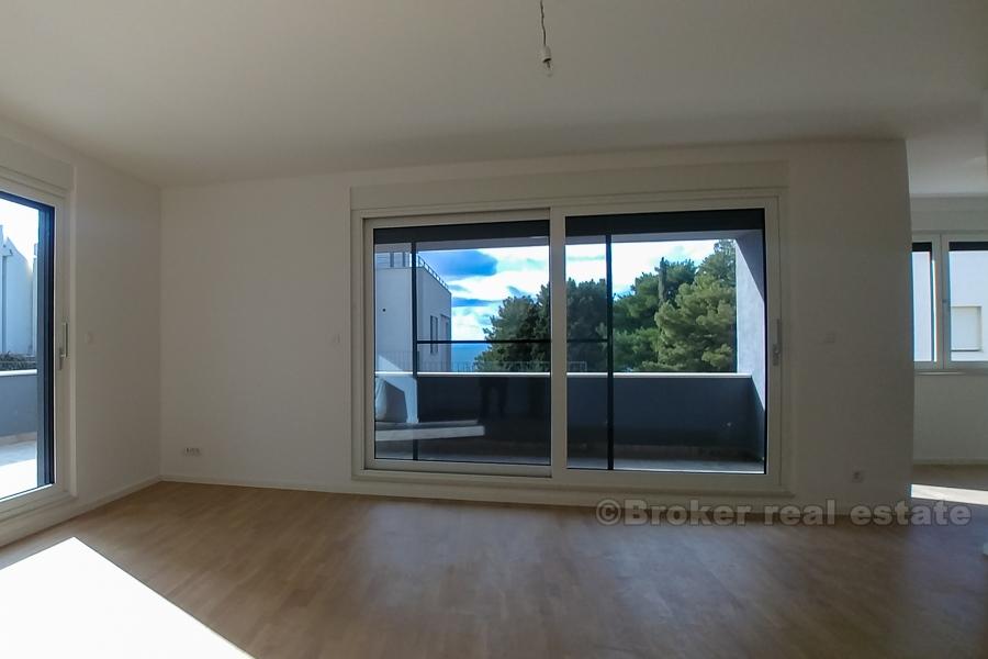 Przestronny apartament z trzema sypialniami do wynajęcia