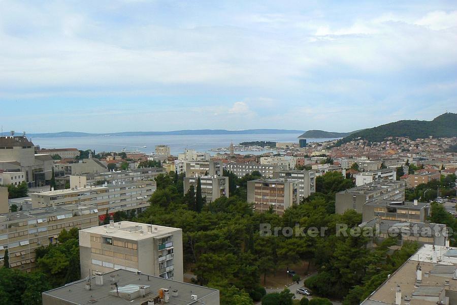 Plokite, Two-bedroom apartment, for sale