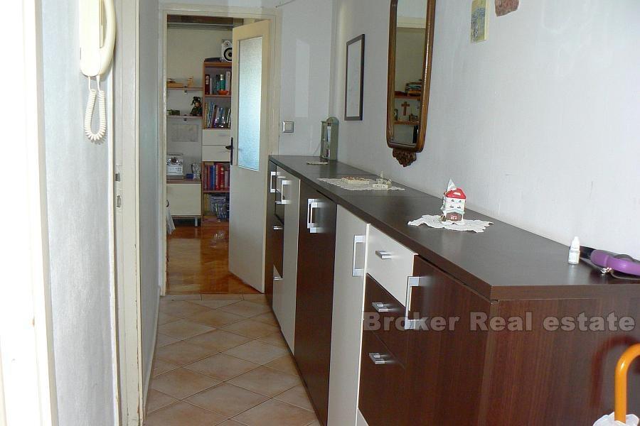 Plokite, Two-bedroom apartment, for sale