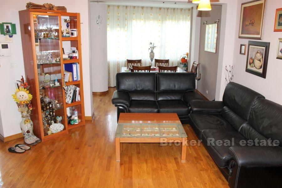 Trstenik, Three bedroom apartment, for sale