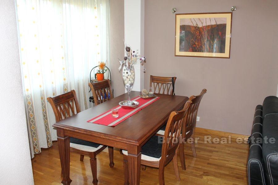 Tre roms leilighet, til salgs