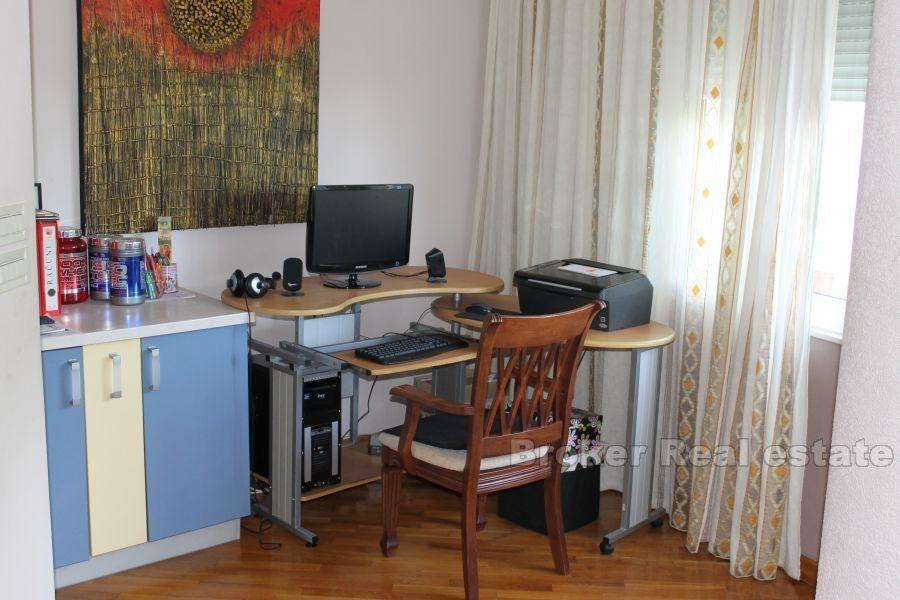 Tre roms leilighet, til salgs