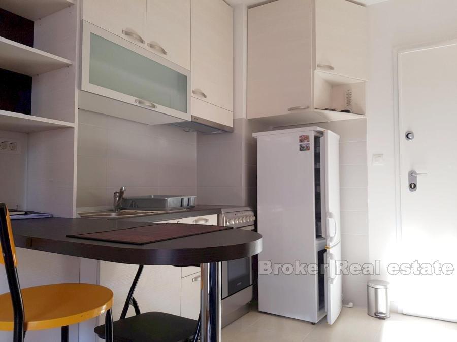 Studio apartman, prodan