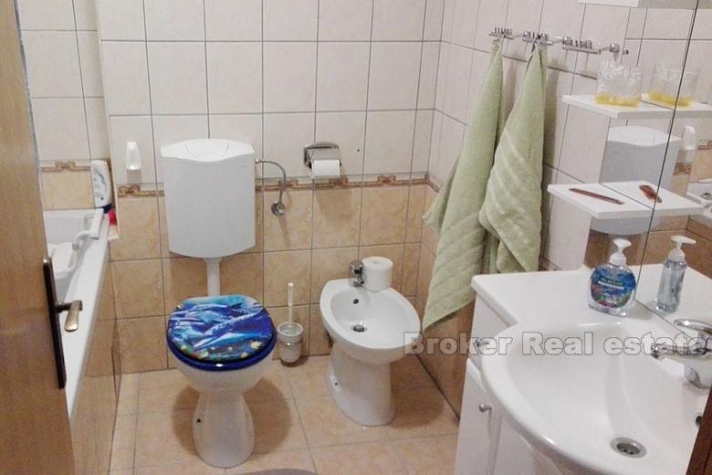 Appartement trois chambres à vendre