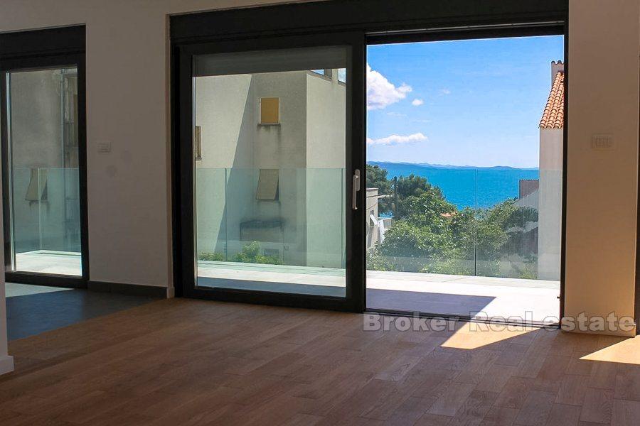 Apartament z dwiema sypialniami, widok na morze, sprzedaż