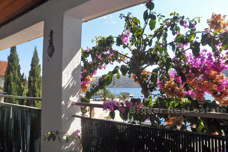 Hus vid havet, till försäljning