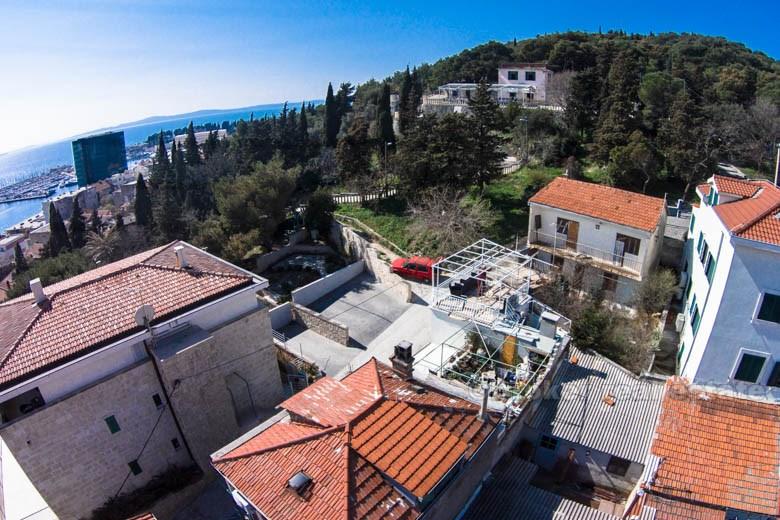 Land with building permission, for sale