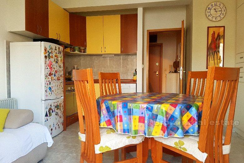 Apartament z jedną sypialnią, na południe, na sprzedaż
