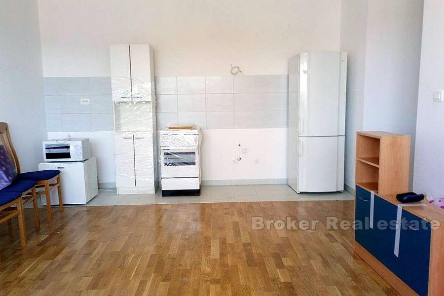 Kila, two bedroom apartment with garage, for sale