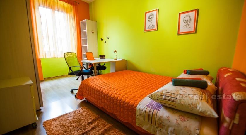 Comfortable two bedroom apartment, for rent