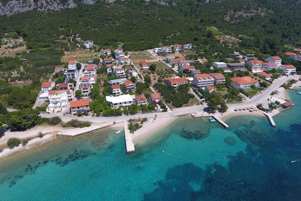 Kuća uz more, za prodaju