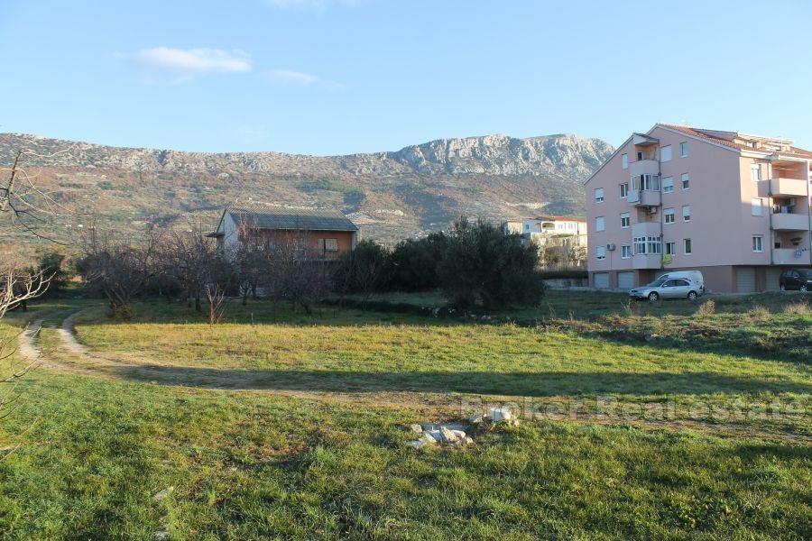 Excellent building plot, for sale