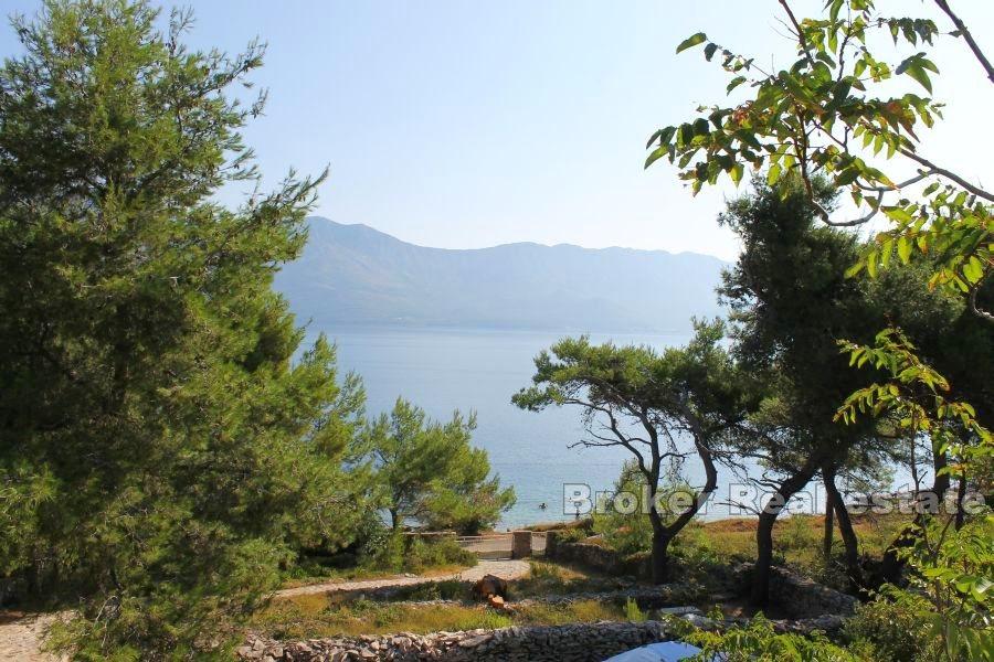 Kuća uz more, za prodaju