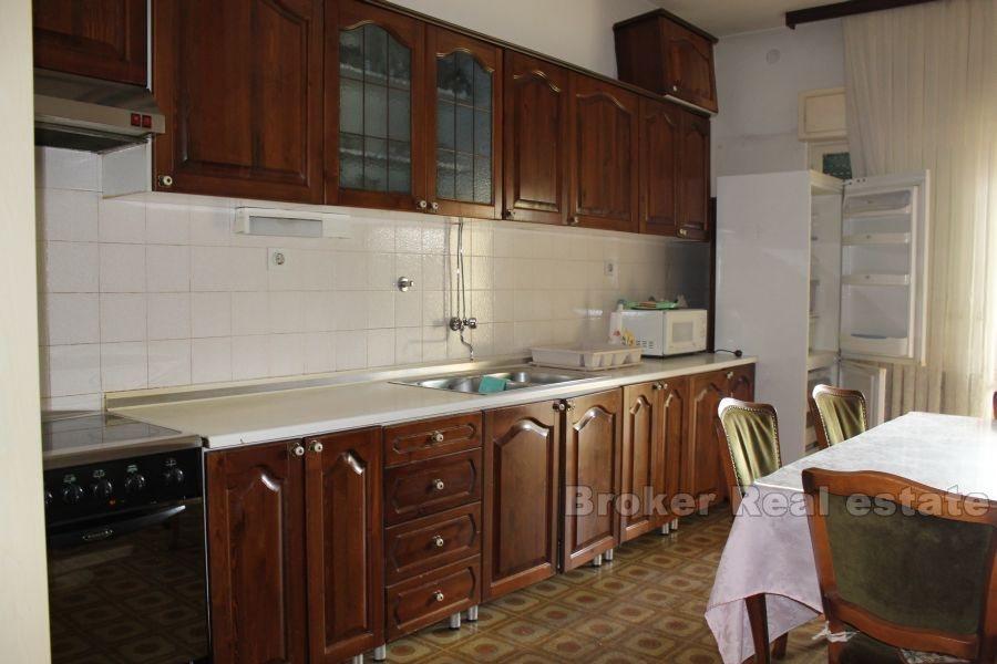 Три квартиры для продажи