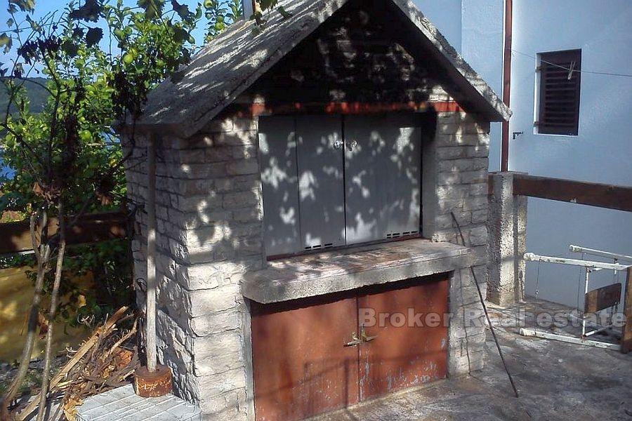 Insel Solta, Haus mit Meerblick