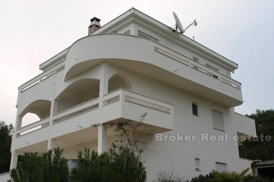 Красивый дом, для продажи