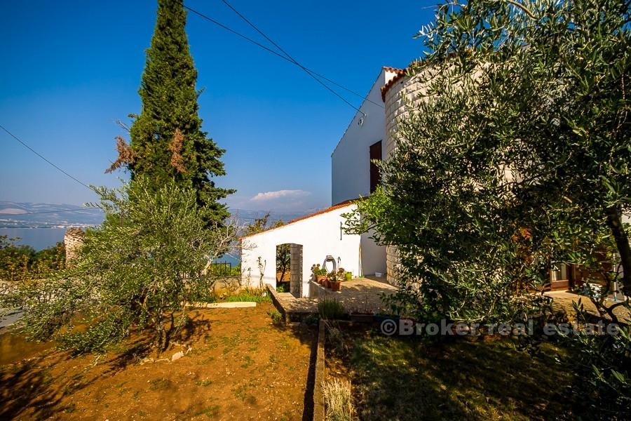 House by the sea, for sale