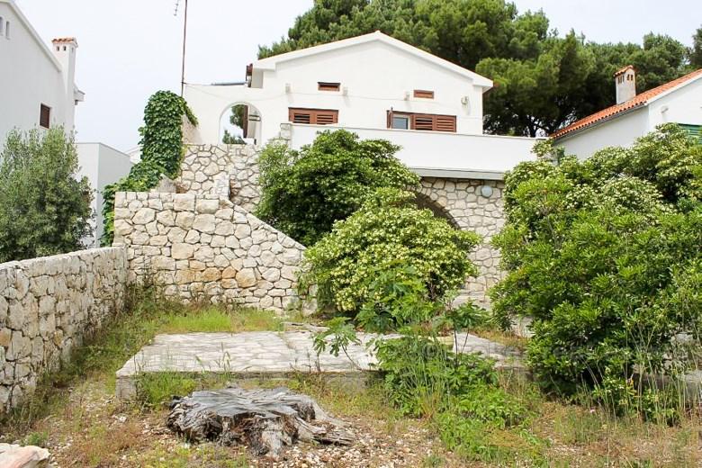 Kuća uz more s garažom