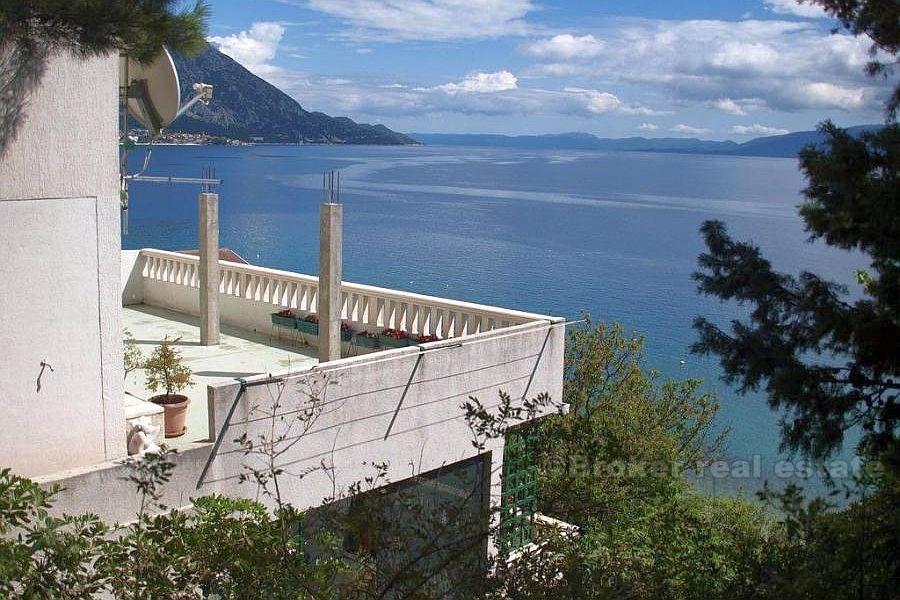 Semi-detached house, beautiful sea view