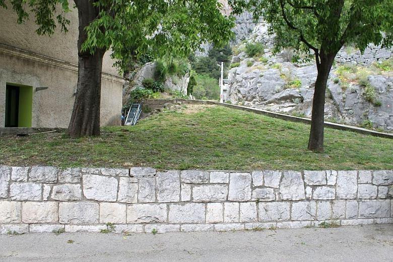 La vecchia casa, in vendita