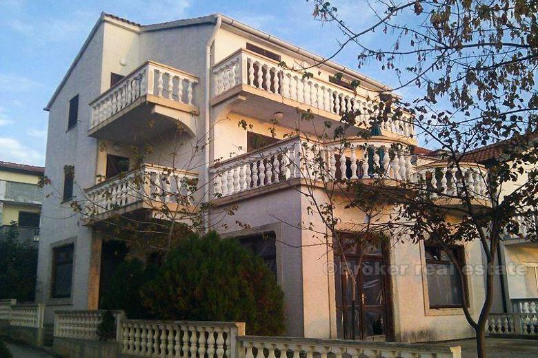 Casa al mare, in vendita