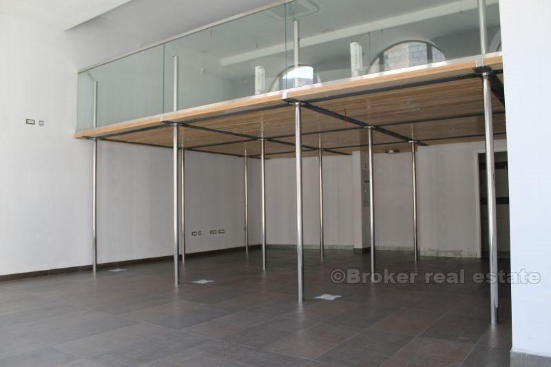 Commercial space, for rent