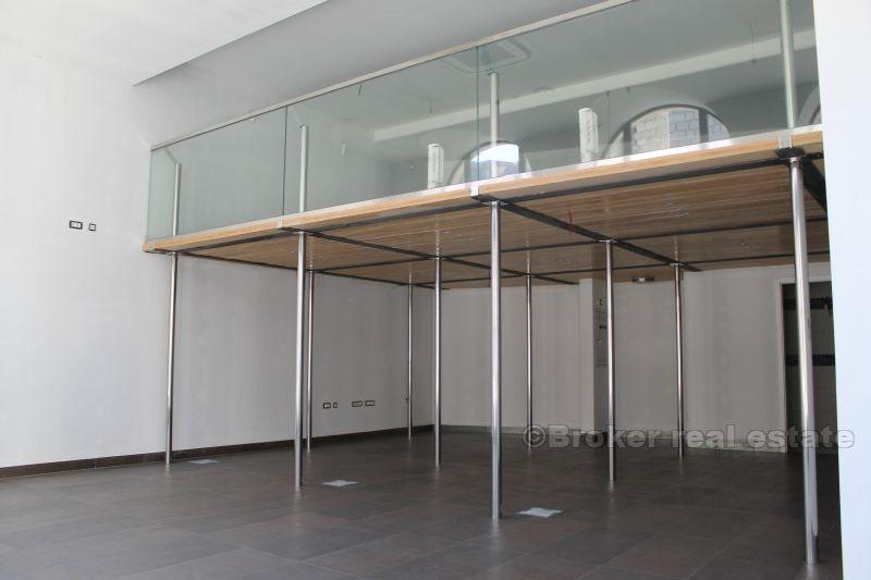 Kommersiell plass, til leie