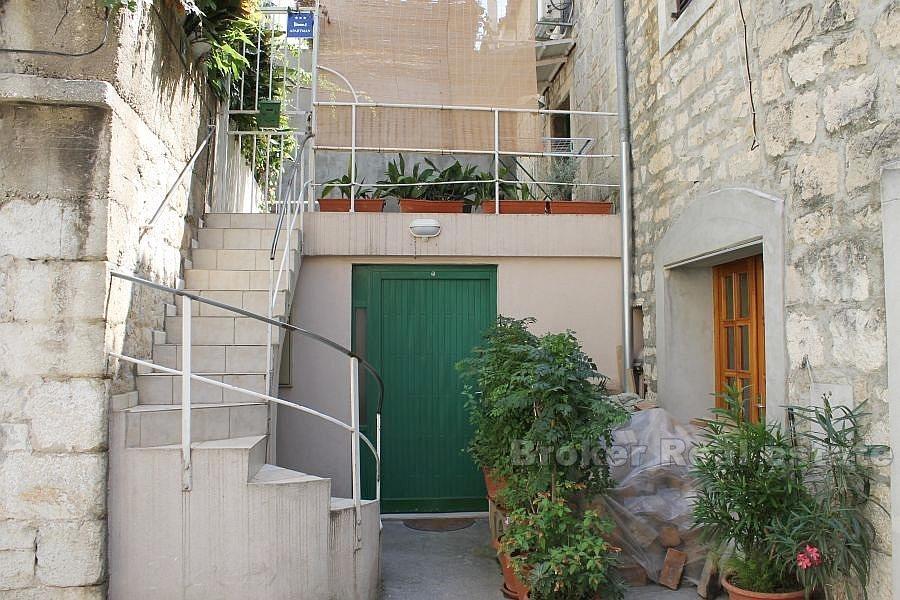 Ancienne maison en pierre