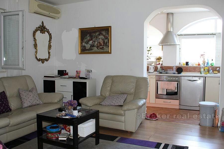 Zwei Häuser zum Verkauf