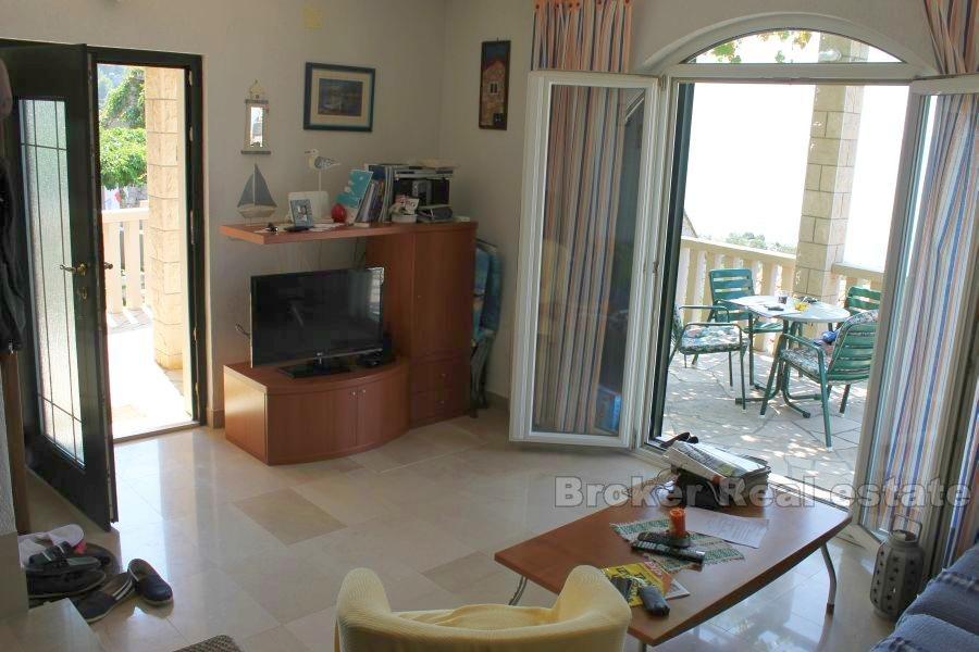 Casa in pietra, in vendita