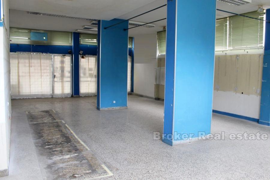 Two commercial spaces, for rent