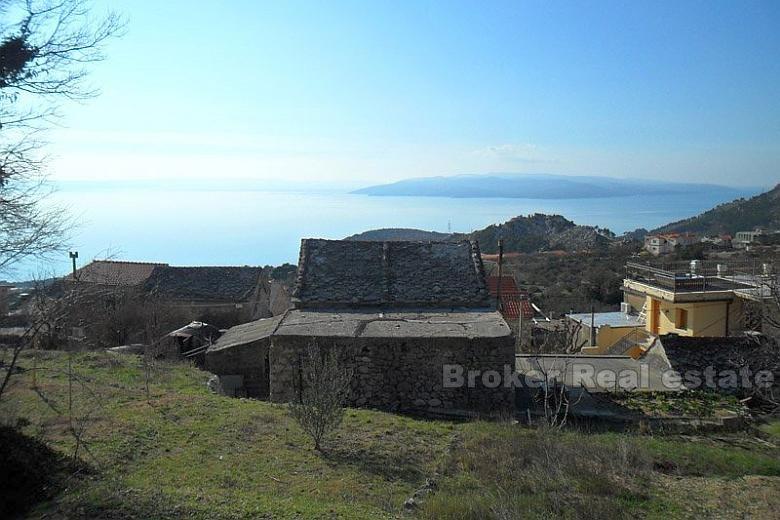 Stone house, for sale