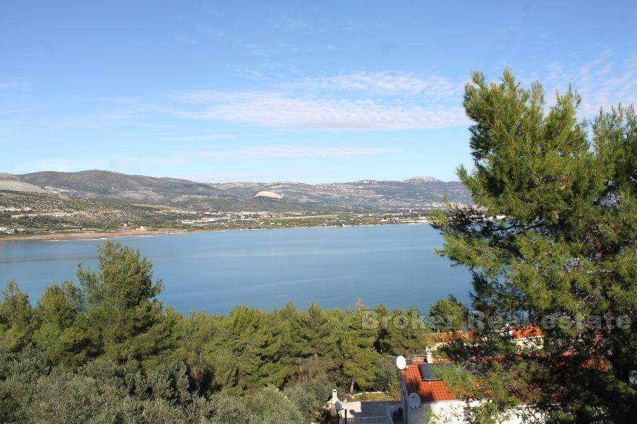 Apartment house, for sale