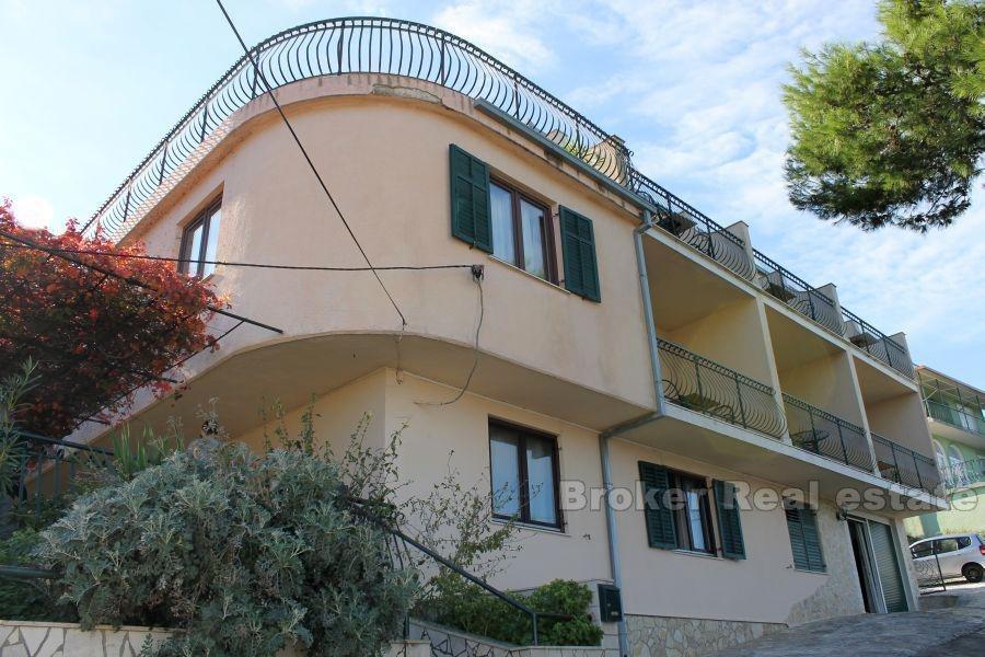 Apartment house, for sale