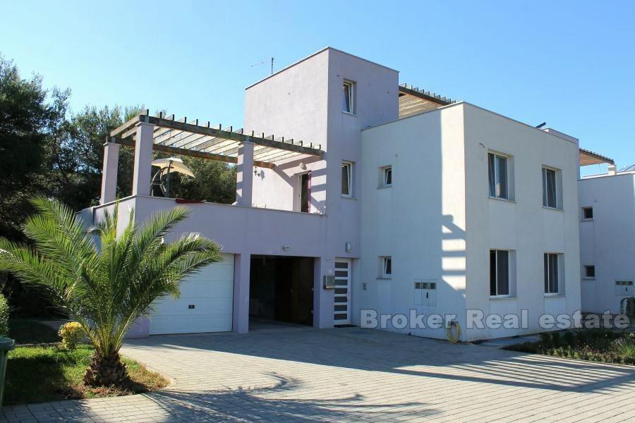 Newly built villa, for sale