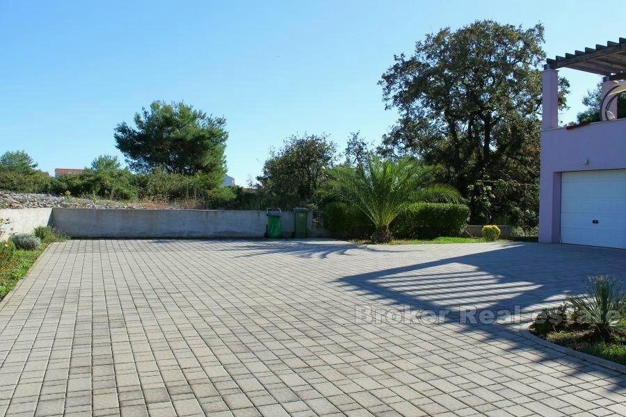 Neu gebaute Villa, zu verkaufen