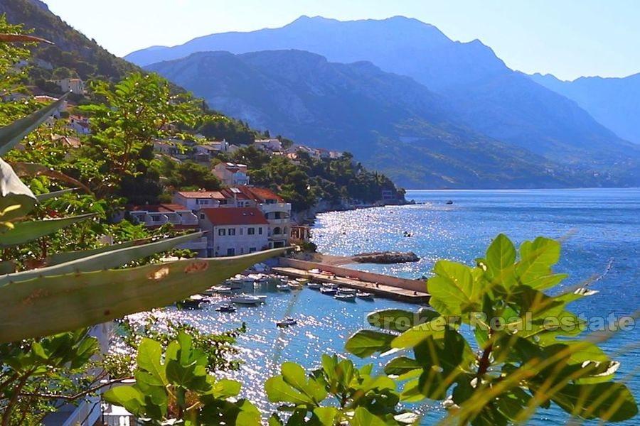 Samostojeća kuća s restoranom, na prodaju