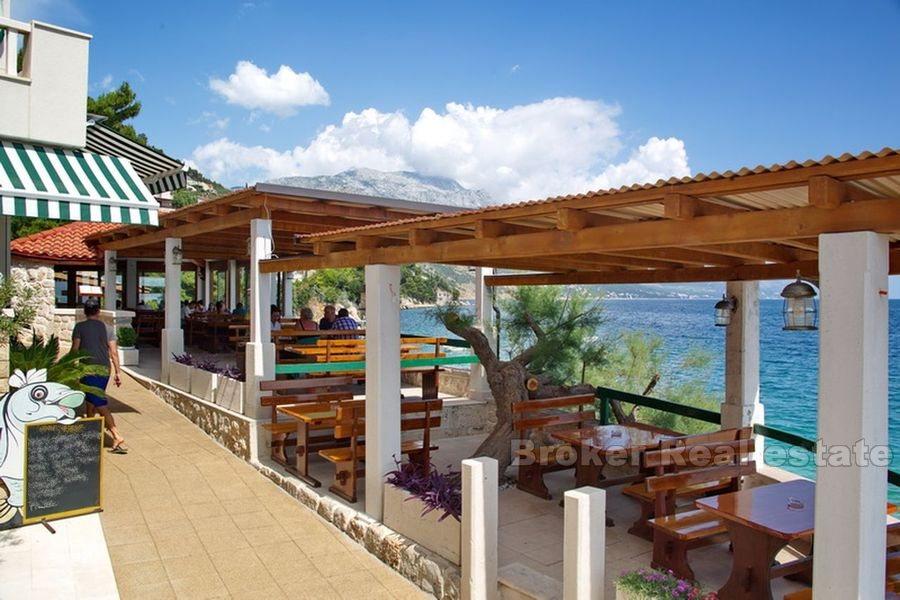 Maison individuelle avec restaurant, à vendre