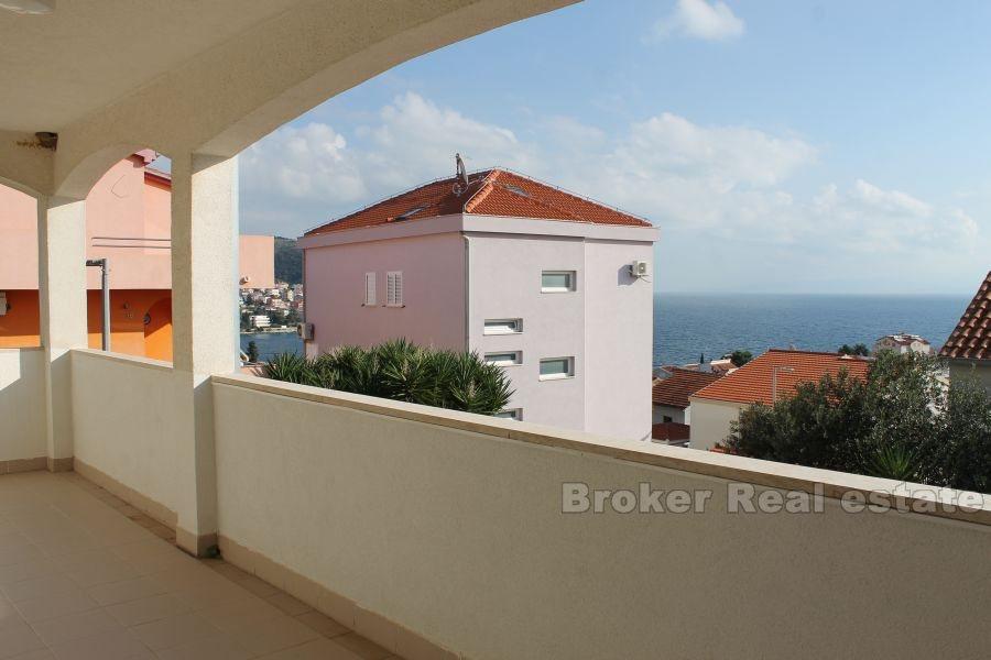 Comfortable one bedroom apartment, for sale