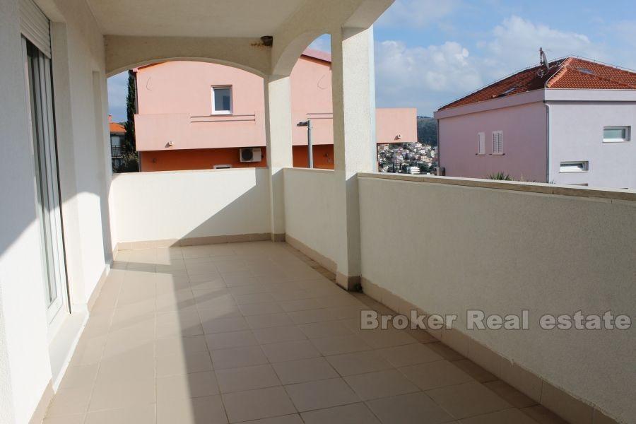 Komfortowy apartament z jedną sypialnią, na sprzedaż