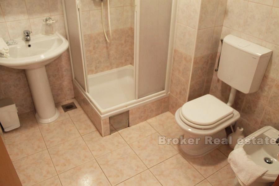 Komfortowy apartament z jedną sypialnią, na sprzedaż