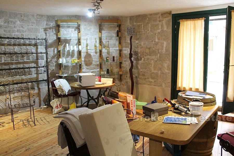 Office space, for rent